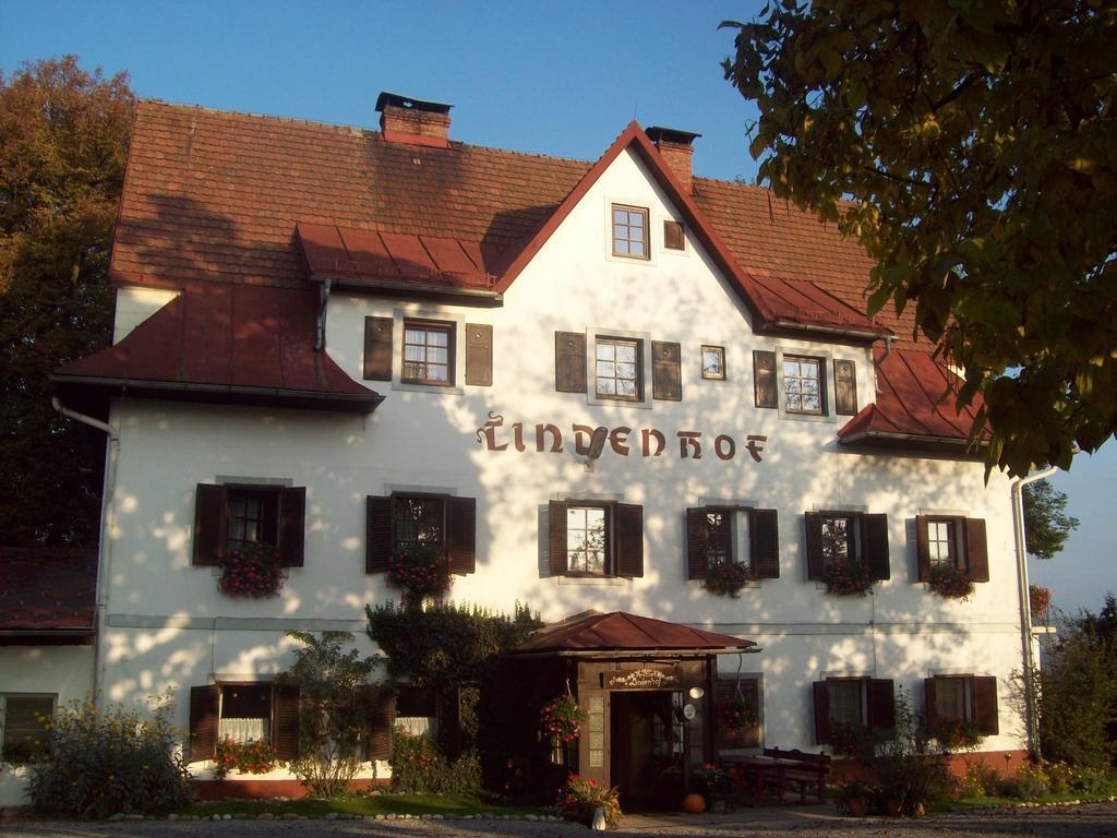 Villa Lindenhof à Velden am Wörther See Extérieur photo