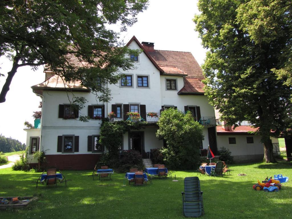 Villa Lindenhof à Velden am Wörther See Extérieur photo