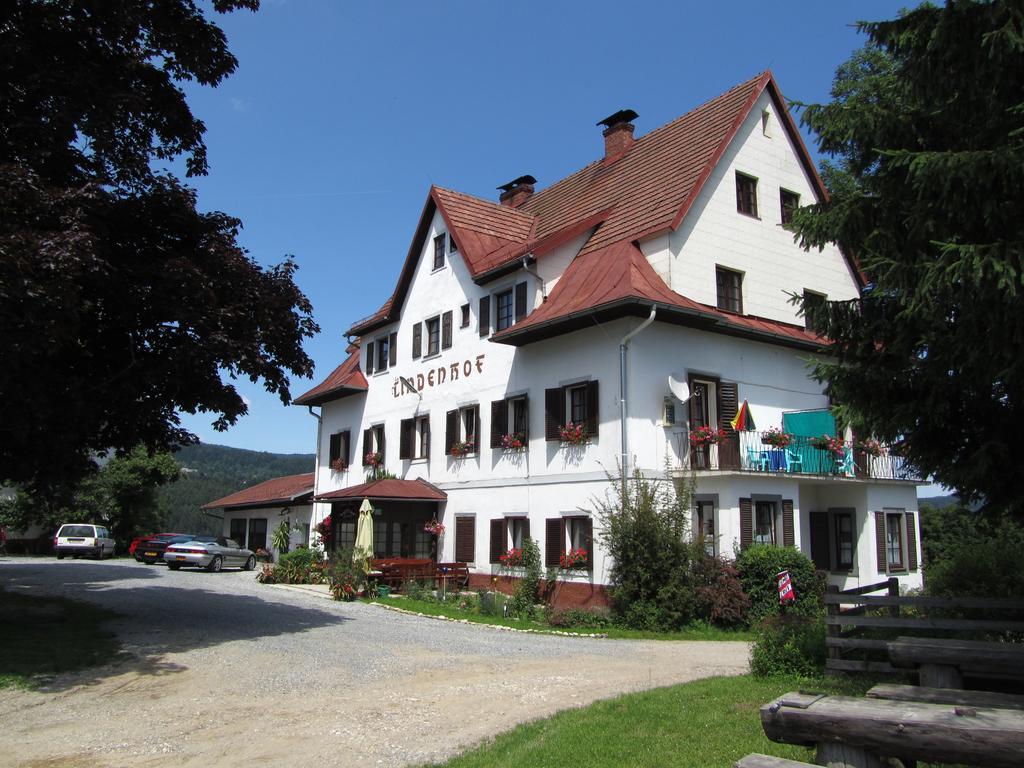 Villa Lindenhof à Velden am Wörther See Extérieur photo